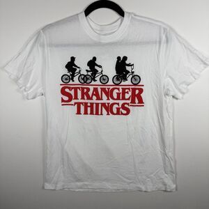 Official Netflix Stranger Things T-Shirt Men’s Small White Bike Ride Upside Down